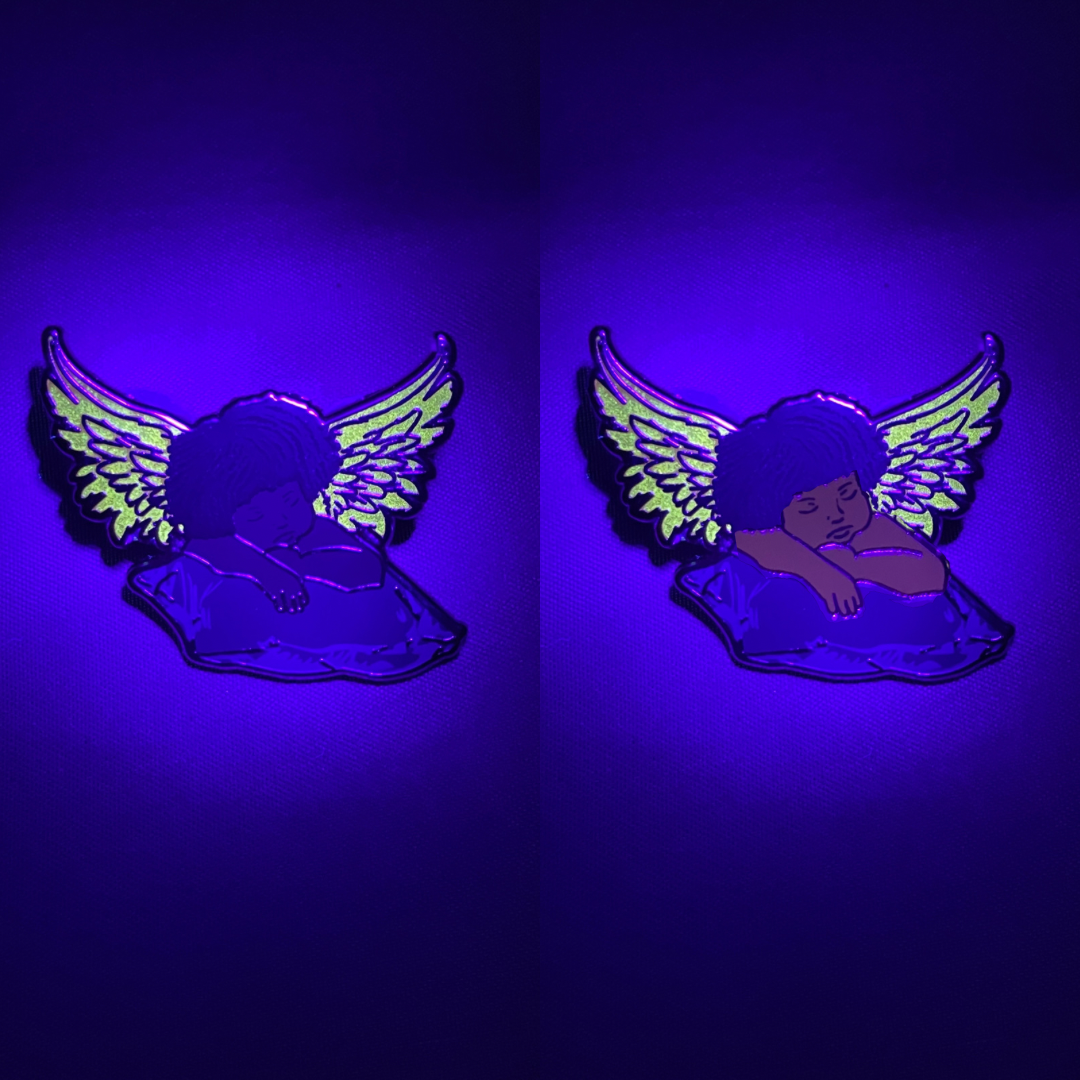 Cherub on Pillow-PURPLE I+PURPLE II image 0